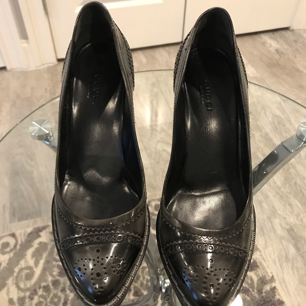 Very RARE Gucci Brogue Wing Tip heels